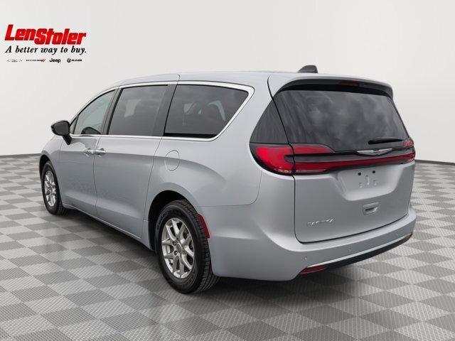 2024 Chrysler Pacifica Touring L 2024 Chrysler Pacifica Touring L