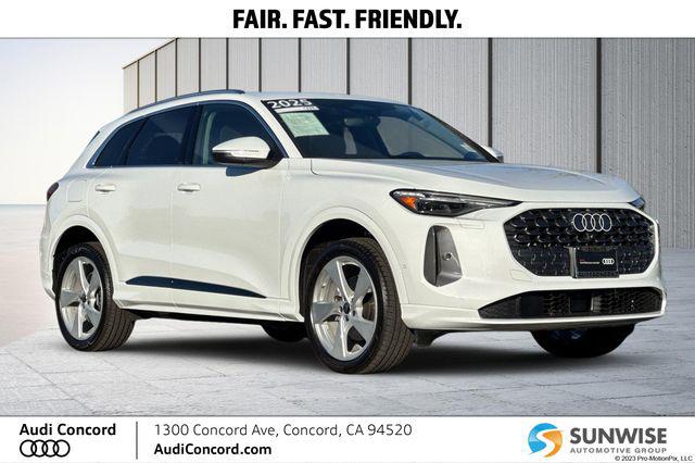 2025 Audi Q5 quattro Premium Plus 40 TFSI