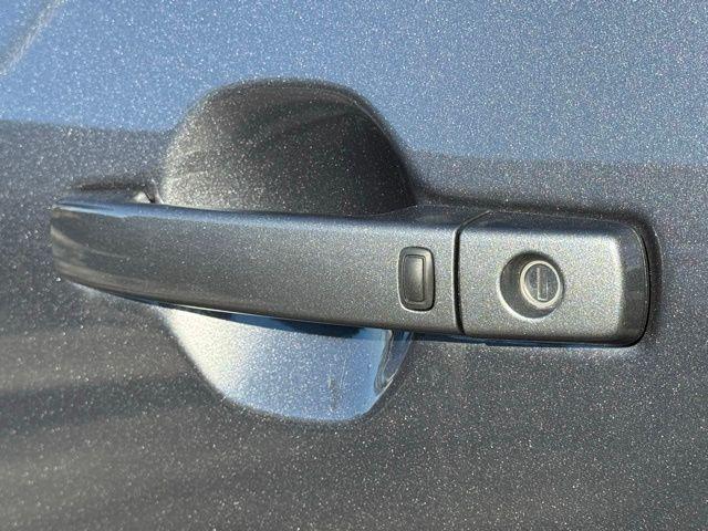 2026 Nissan Frontier Crew Cab SV 4x2