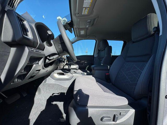 2026 Nissan Frontier Crew Cab SV 4x2
