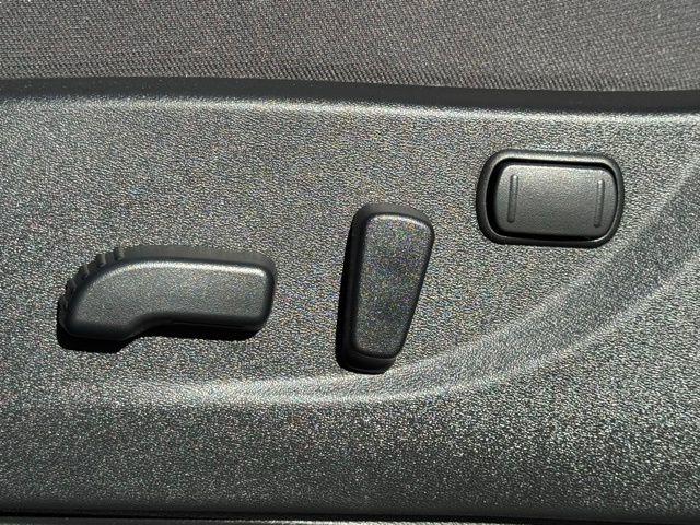 2026 Nissan Frontier Crew Cab SV 4x2