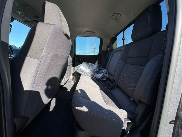 2026 Nissan Frontier Crew Cab SV 4x2