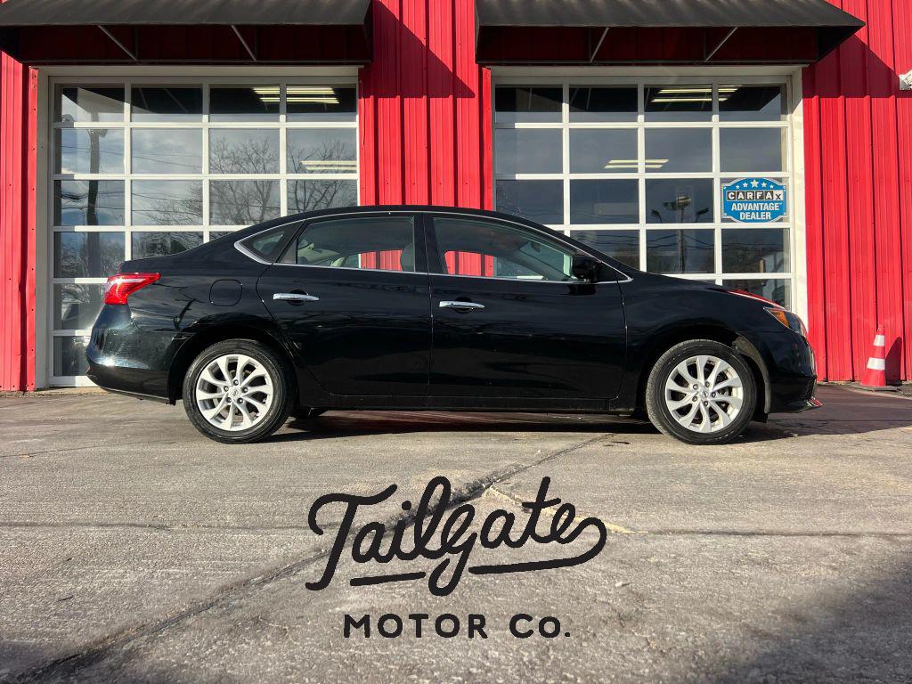 2019 Nissan Sentra SV's photo