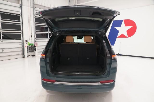 2026 Jeep Grand Cherokee L Summit 4x4