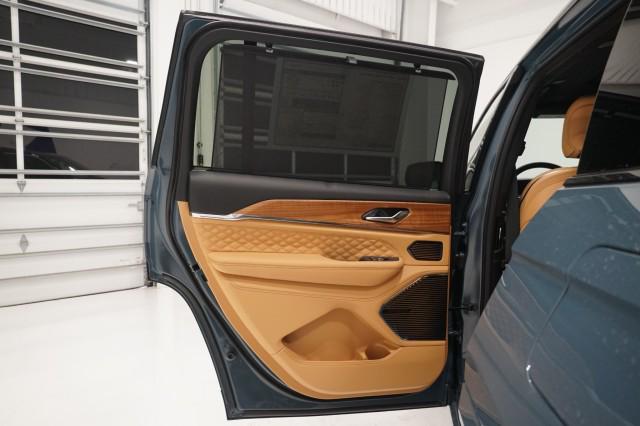 2026 Jeep Grand Cherokee L Summit 4x4