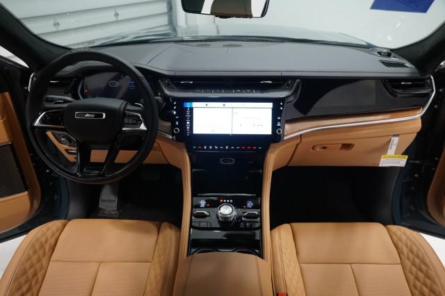 2026 Jeep Grand Cherokee L Summit 4x4