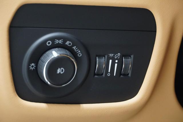 2026 Jeep Grand Cherokee L Summit 4x4