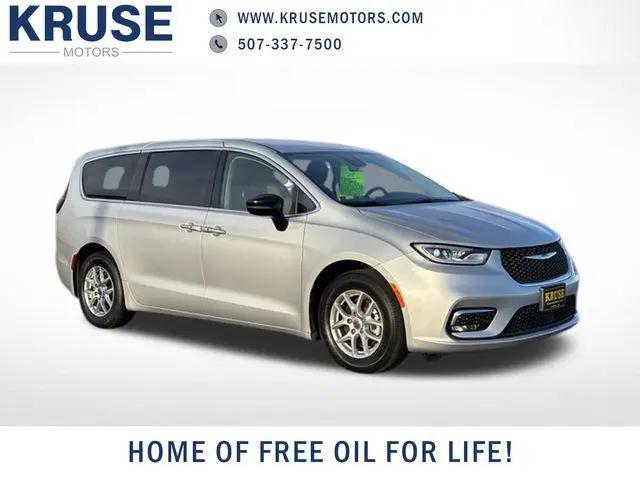 2024 Chrysler Pacifica Touring L for sale in Marshall, MN