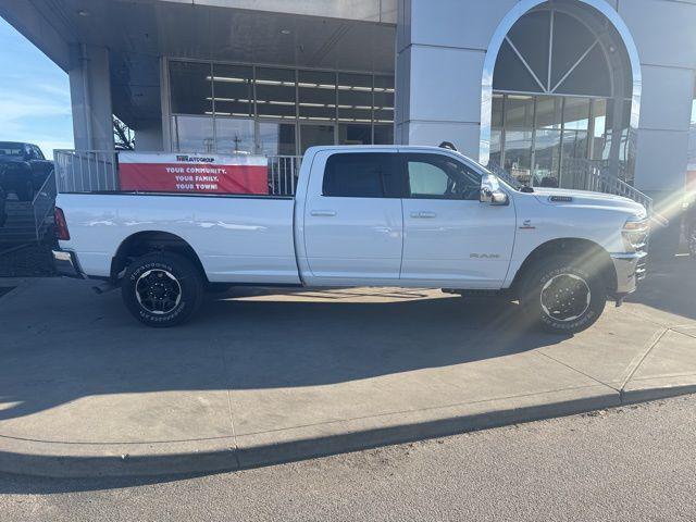 2026 RAM Ram 3500 RAM 3500 LARAMIE CREW CAB 4X4 8 BOX