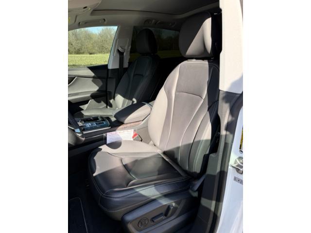2022 Audi Q8 Premium 55 TFSI quattro Tiptronic