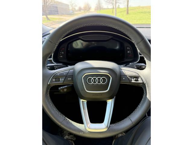 2022 Audi Q8 Premium 55 TFSI quattro Tiptronic