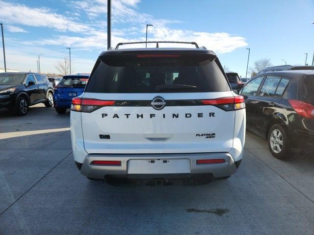 2025 Nissan Pathfinder Platinum 4WD