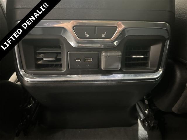 2023 GMC Sierra 2500HD 4WD Crew Cab Standard Bed Denali