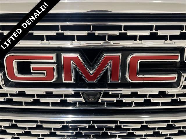 2023 GMC Sierra 2500HD 4WD Crew Cab Standard Bed Denali