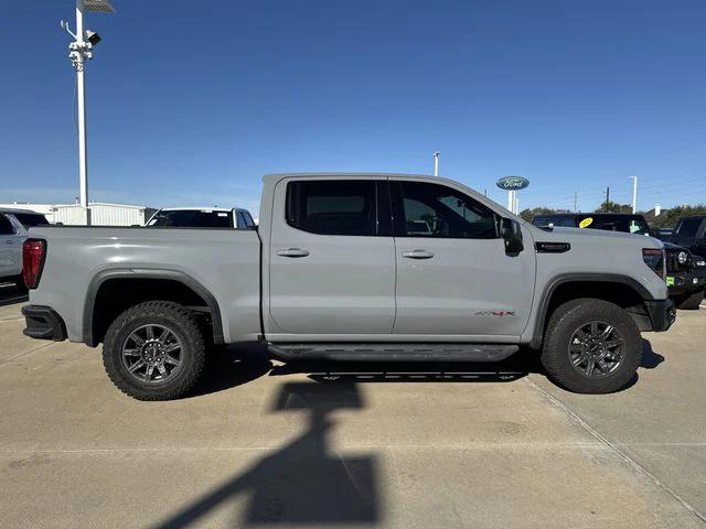 2021 GMC Sierra 1500 4WD Crew Cab Short Box AT4