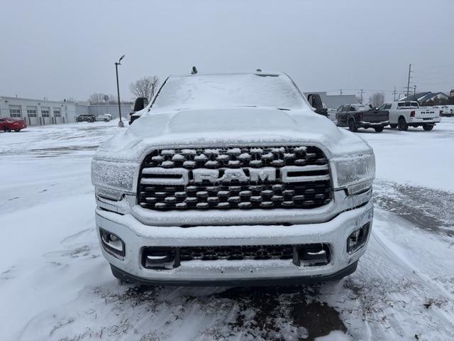 2024 Ram 3500 Big Horn Crew Cab 4x4 8' Box
