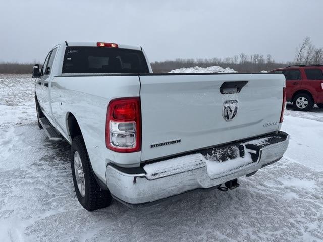 2024 Ram 3500 Big Horn Crew Cab 4x4 8' Box