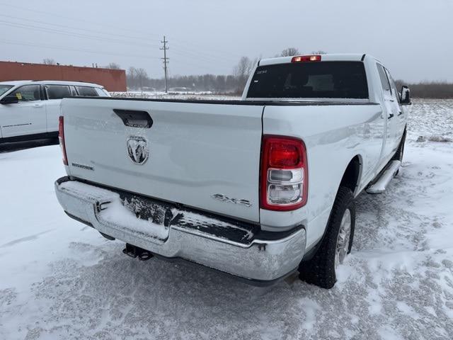 2024 Ram 3500 Big Horn Crew Cab 4x4 8' Box