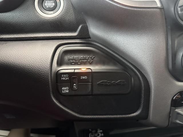 2024 Ram 3500 Big Horn Crew Cab 4x4 8' Box