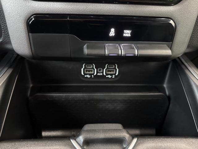 2024 Ram 1500 Laramie Crew Cab 4x4 5'7" Box