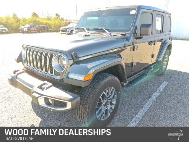 2025 Jeep Wrangler 4-Door Sahara 4x4