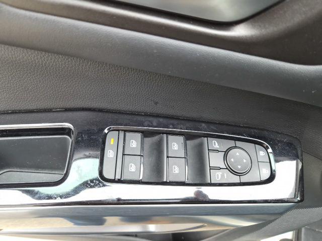 2024 Nissan Pathfinder SL 4WD