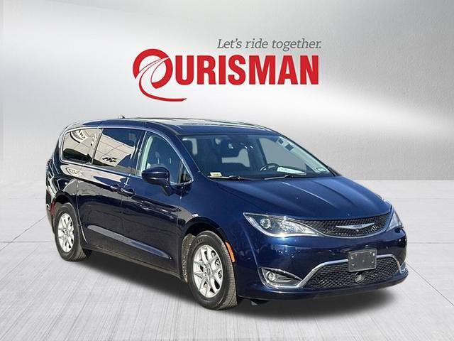 2020 Chrysler Pacifica Touring 2020 Chrysler Pacifica Touring