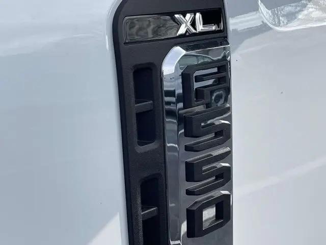 2026 Ford F-550 XL