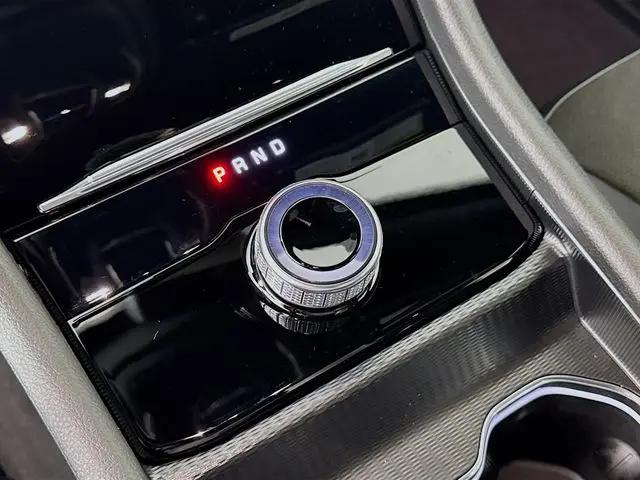 2025 Jeep Grand Cherokee L Altitude 4x4