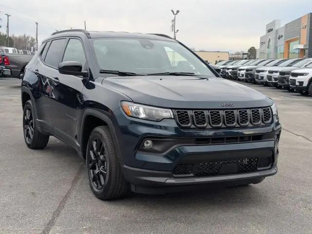 2026 Jeep Compass Latitude Altitude