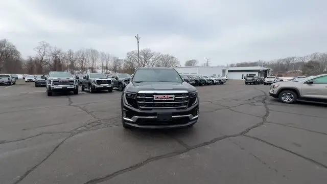 2026 GMC Acadia Elevation AWD