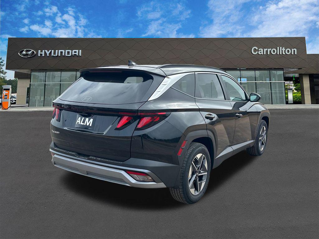 New 2026 Phantom Black HYUNDAI SEL FWD image 6