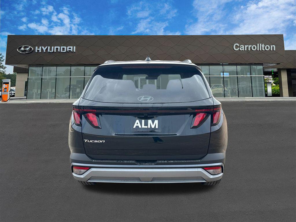 New 2026 Phantom Black HYUNDAI SEL FWD image 7