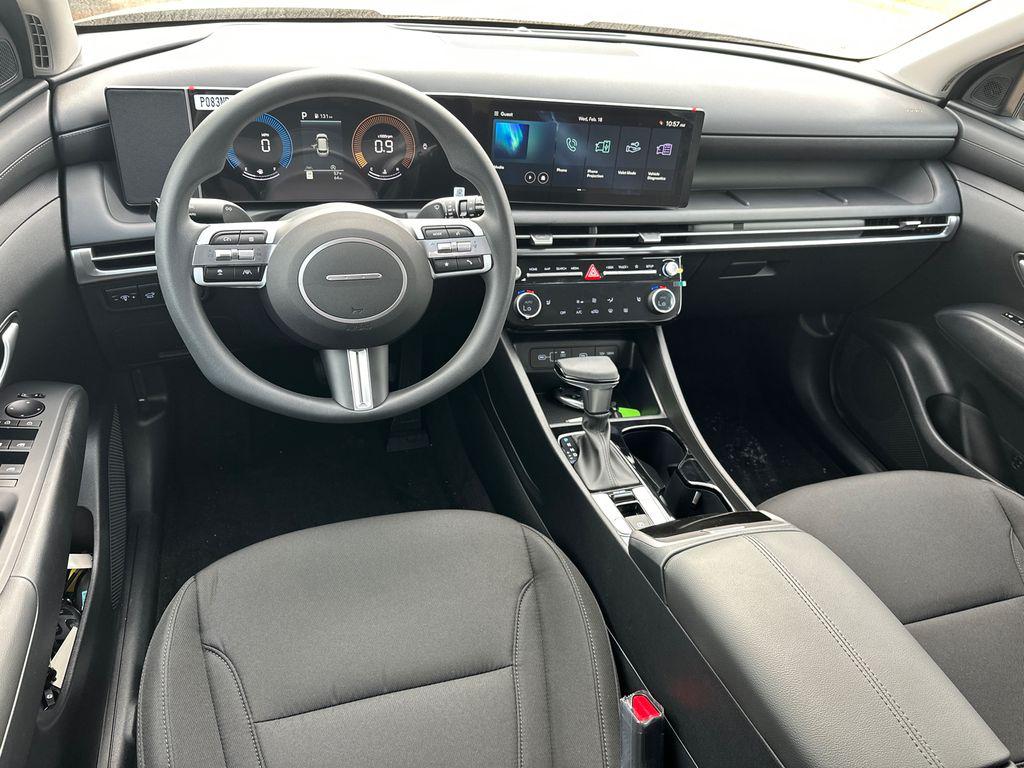 New 2026 Phantom Black HYUNDAI SEL FWD image 23