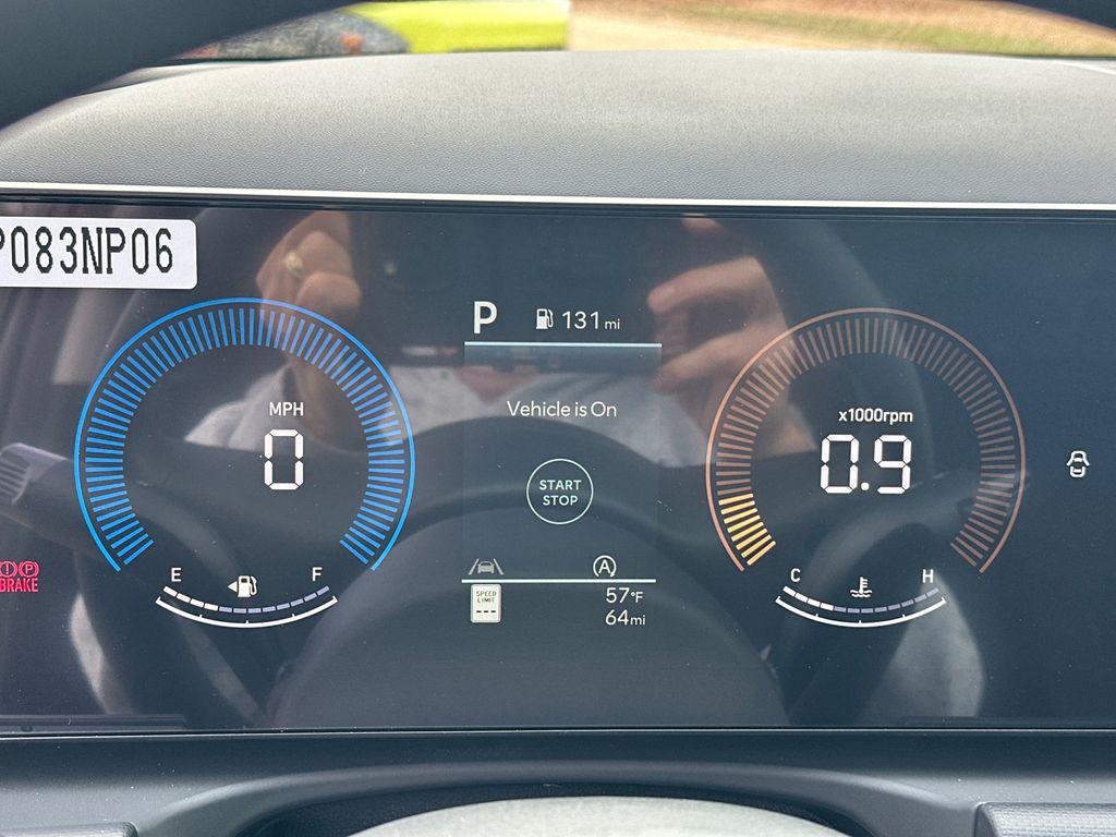 New 2026 Phantom Black HYUNDAI SEL FWD image 27