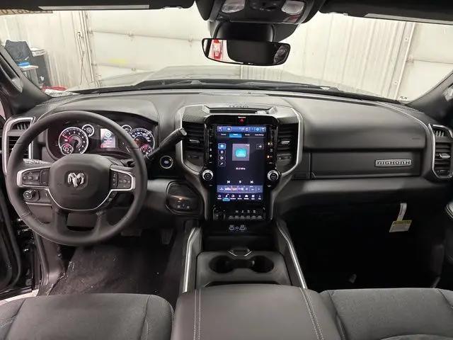 2026 Ram 2500 Big Horn Crew Cab 4x4 6'4" Box