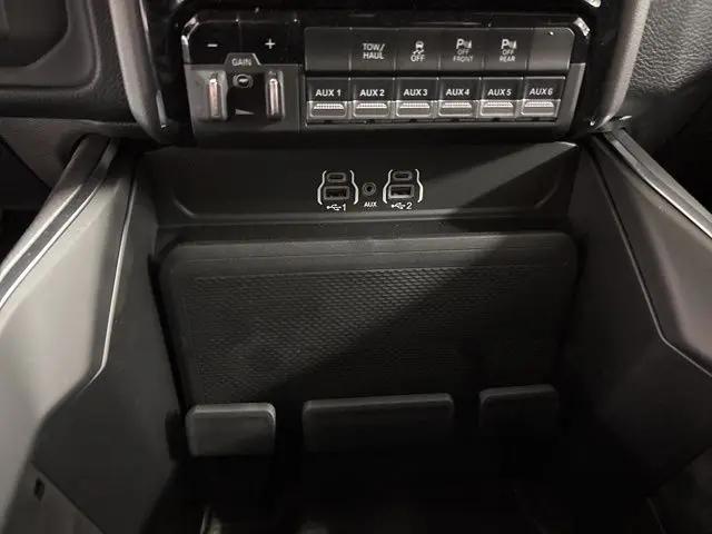 2026 Ram 2500 Big Horn Crew Cab 4x4 6'4" Box