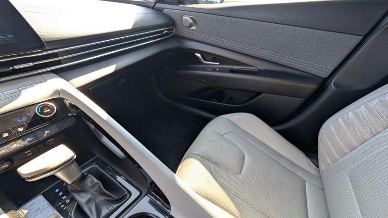 2021 Hyundai Elantra Limited