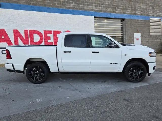 2026 Ram 1500 Laramie Crew Cab 4x4 5'7" Box