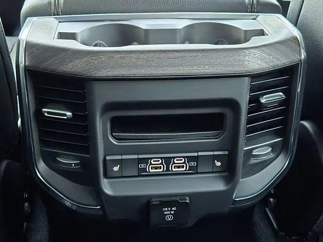 2026 Ram 1500 Laramie Crew Cab 4x4 5'7" Box