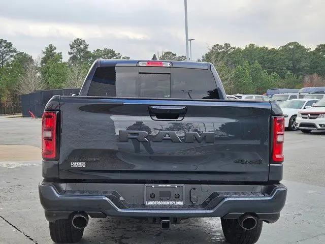 2026 Ram 1500 Laramie Crew Cab 4x4 5'7" Box