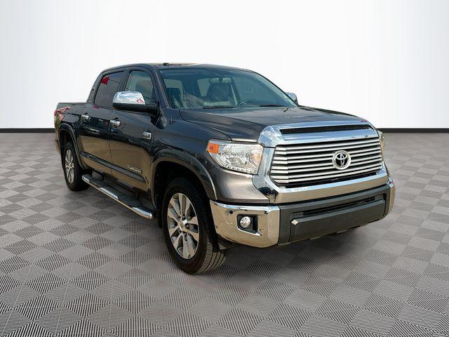 2017 Toyota Tundra Limited's photo