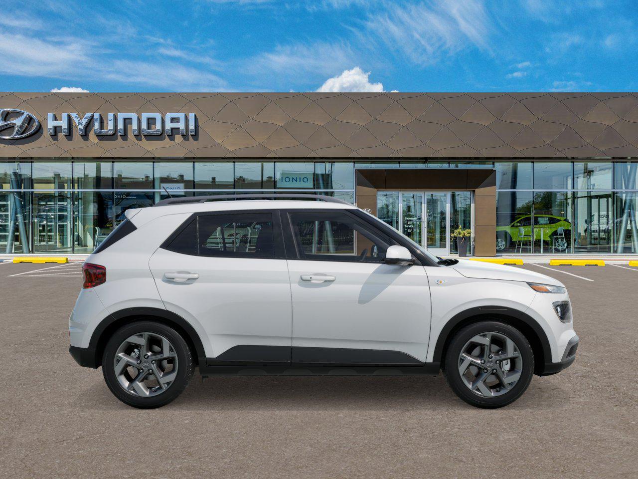 2026 Hyundai Venue SEL - Photo 7