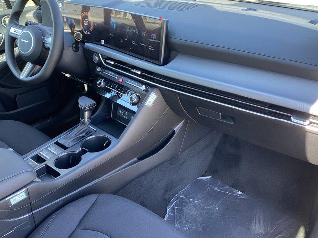 2026 Hyundai Sonata SE - Photo 9
