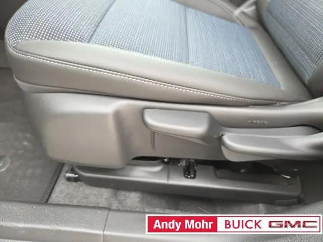 2026 Buick NV Preferred FWD