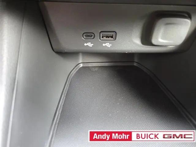 2026 Buick NV Preferred FWD