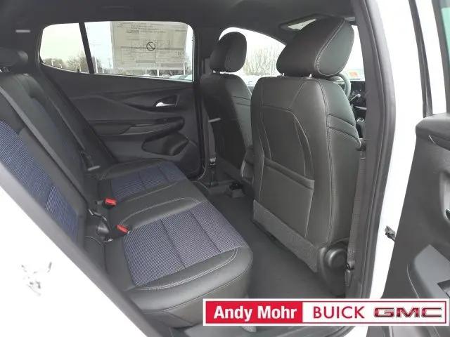 2026 Buick NV Preferred FWD