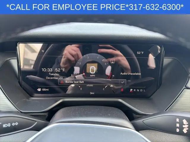 2026 GMC Acadia Elevation FWD
