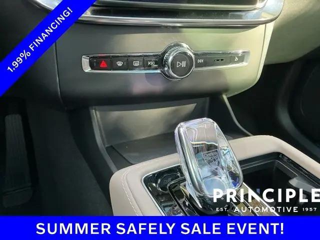 2026 Volvo XC90 Ultra, B6 AWD Gas (mild hybrid), Gasoline, Bright, 6 Seats