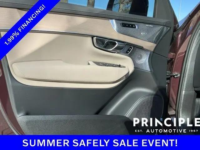 2026 Volvo XC90 Ultra, B6 AWD Gas (mild hybrid), Gasoline, Bright, 6 Seats